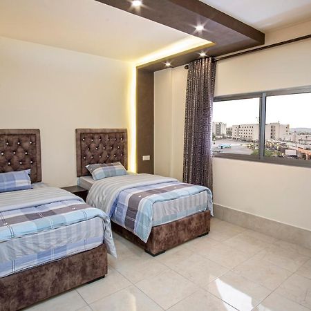 Al Riyati Hotel Apartments Aqaba Exterior photo