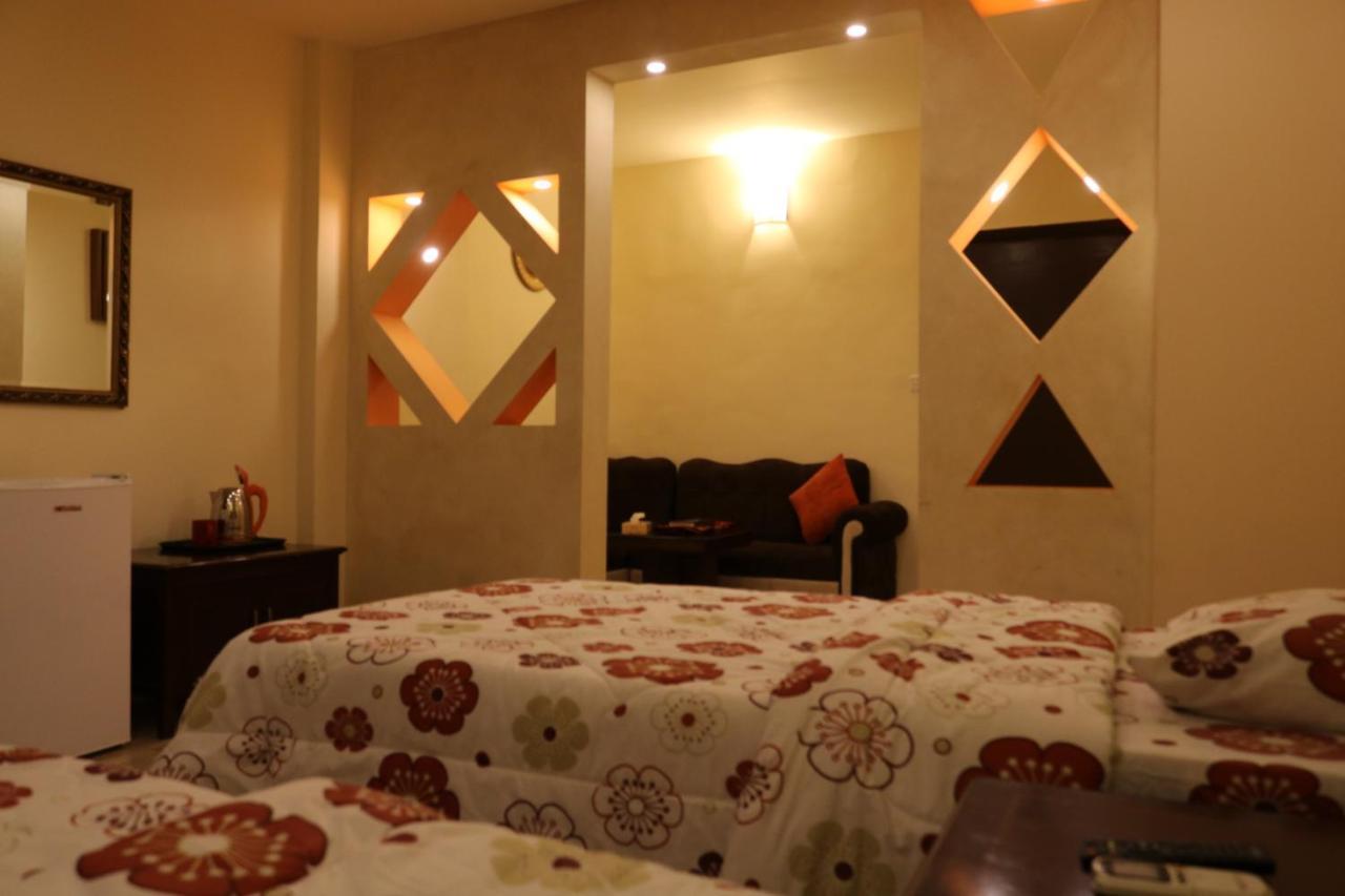 Al Riyati Hotel Apartments Aqaba Room photo